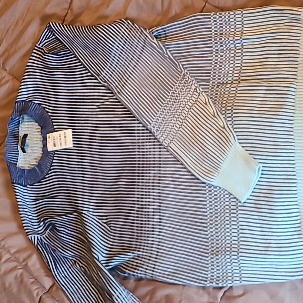 3 Men's Sweaters size Medium New